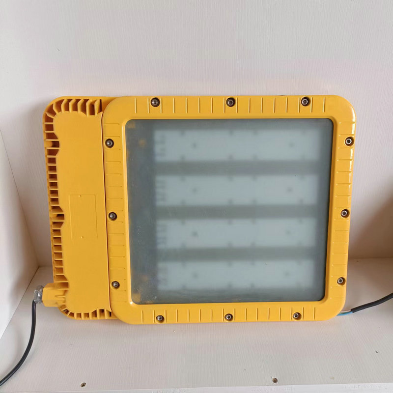 RLEEXL5330-7.jpg RLEEXL5330-7.jpg